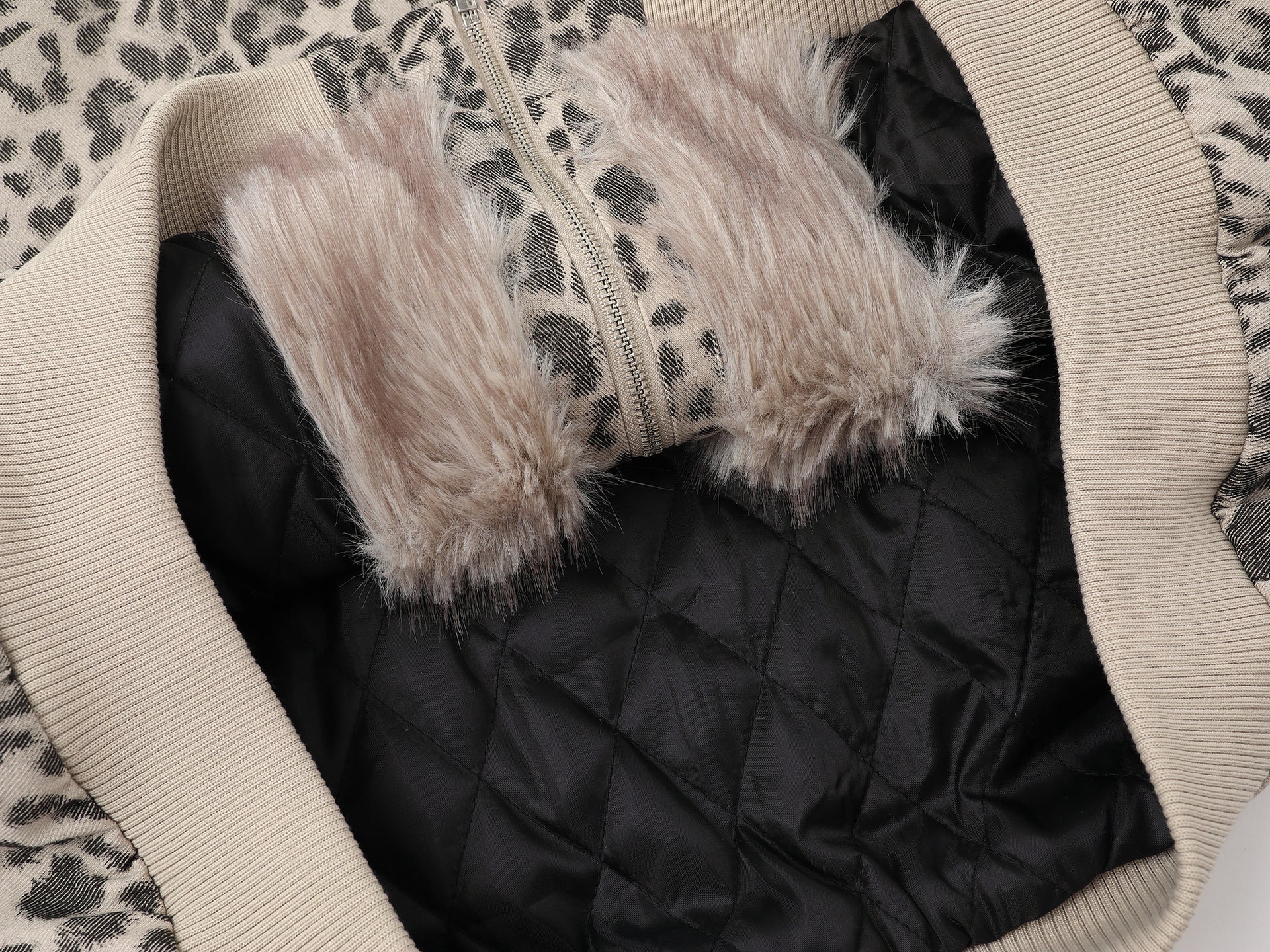 Veste en tricot dégradé de flammes |