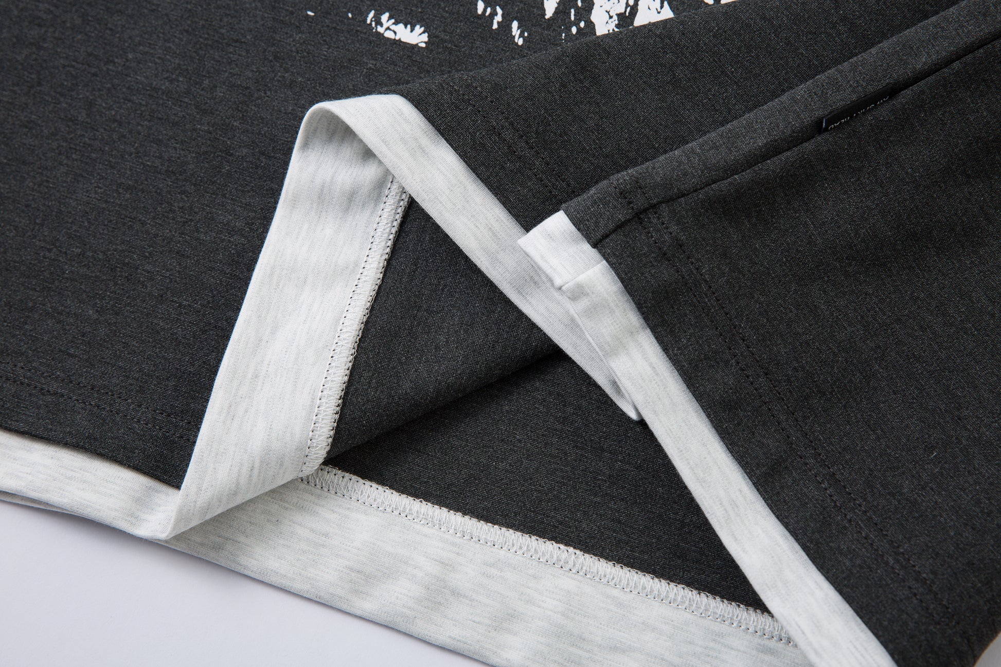 Dark Knight | Gothic T-Shirt - Santo 