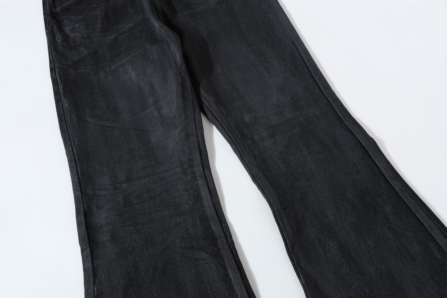 Washed Black Flare | Stacked Jeans - Santo 