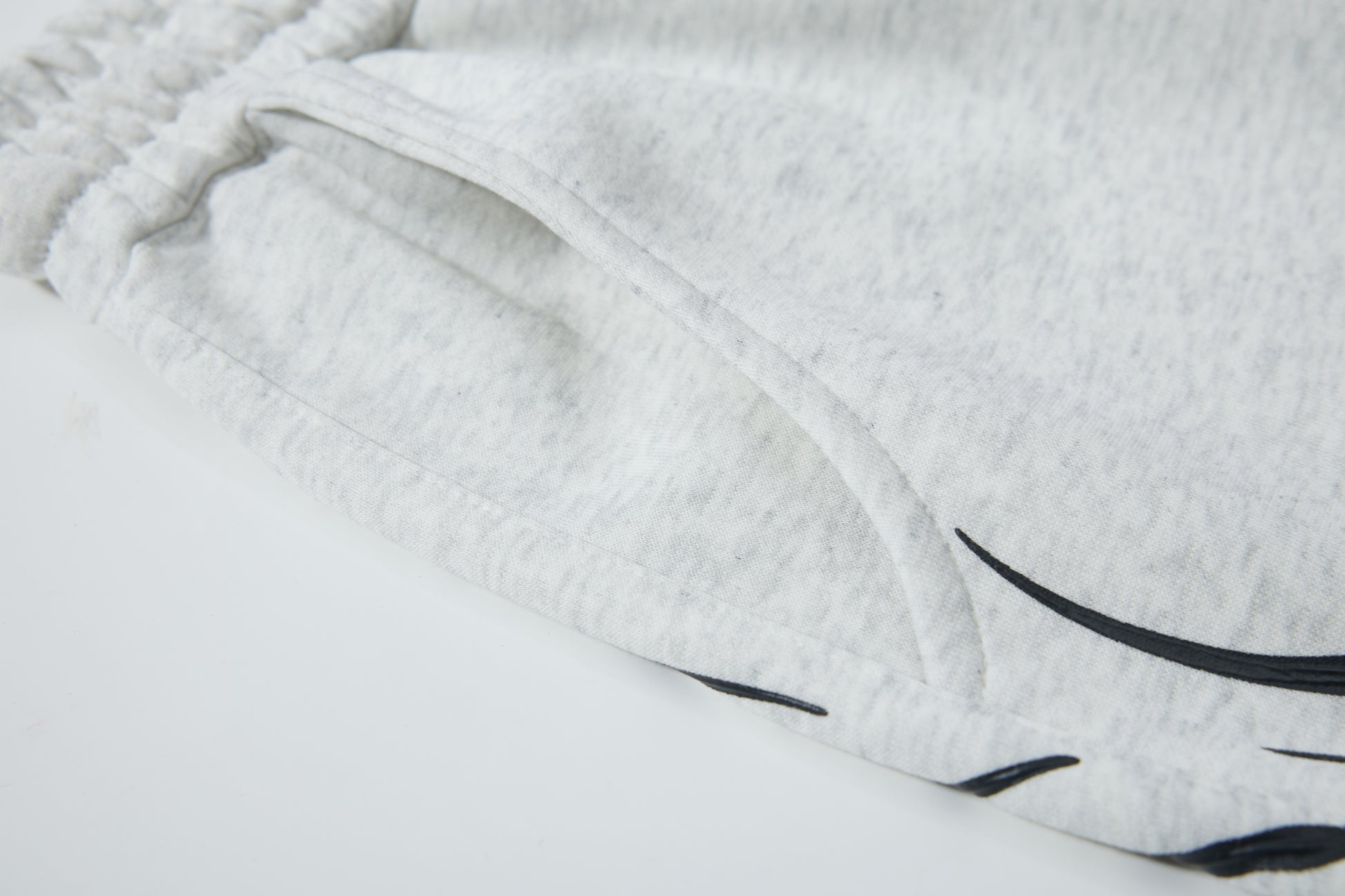 Barbed Flame Print | Graphic Sweatpants - Santo 