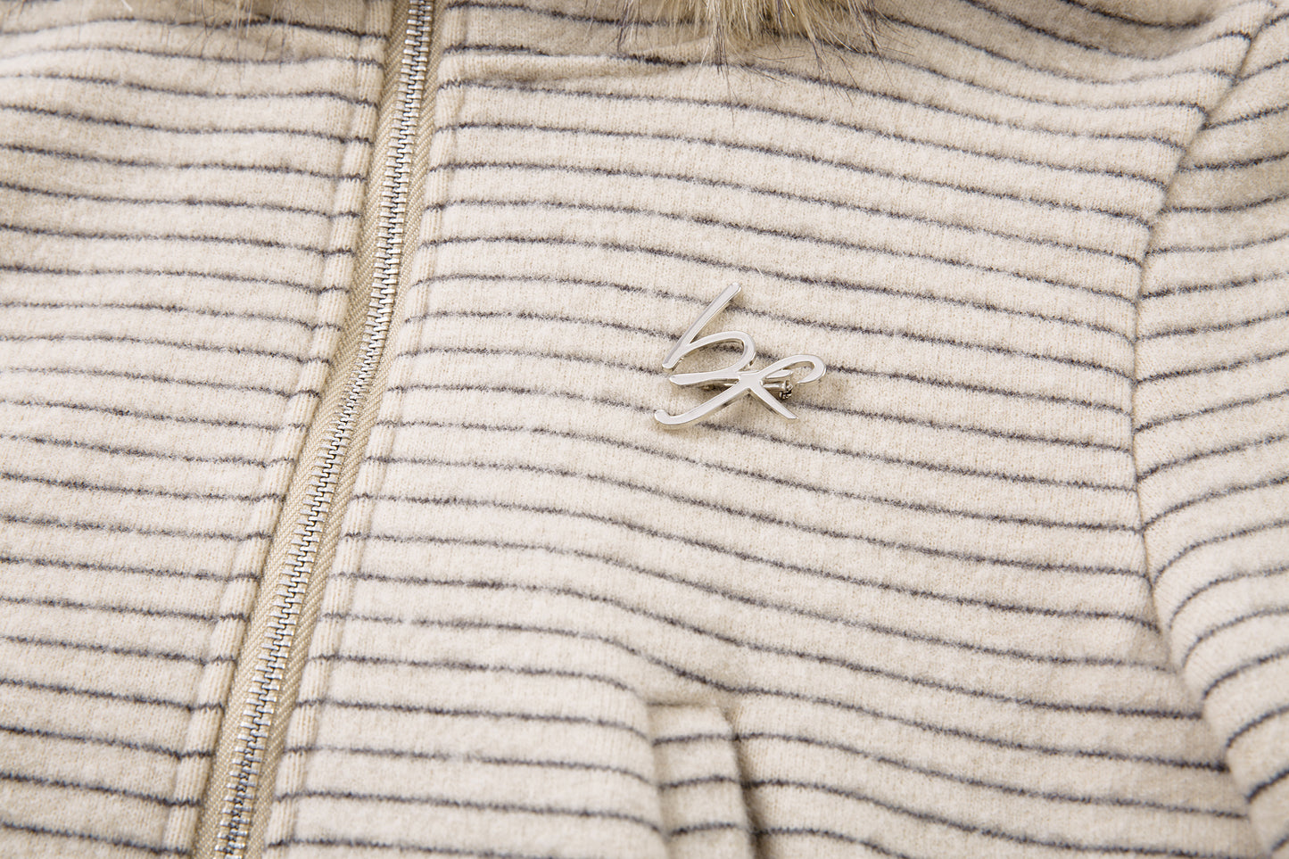 Stone Haze | Washed Denim Jacket with Zip Front - Santo 