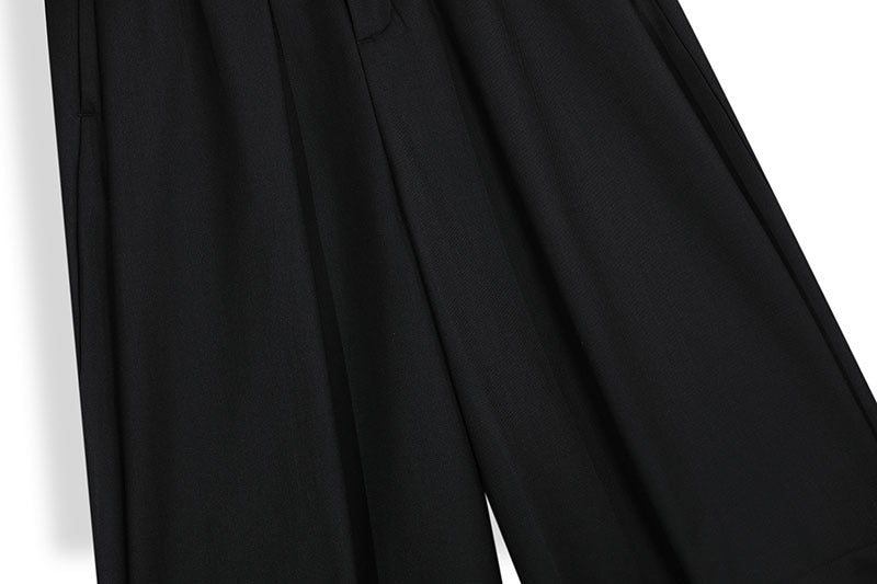 Pleated Design | Baggy Shorts - Santo 