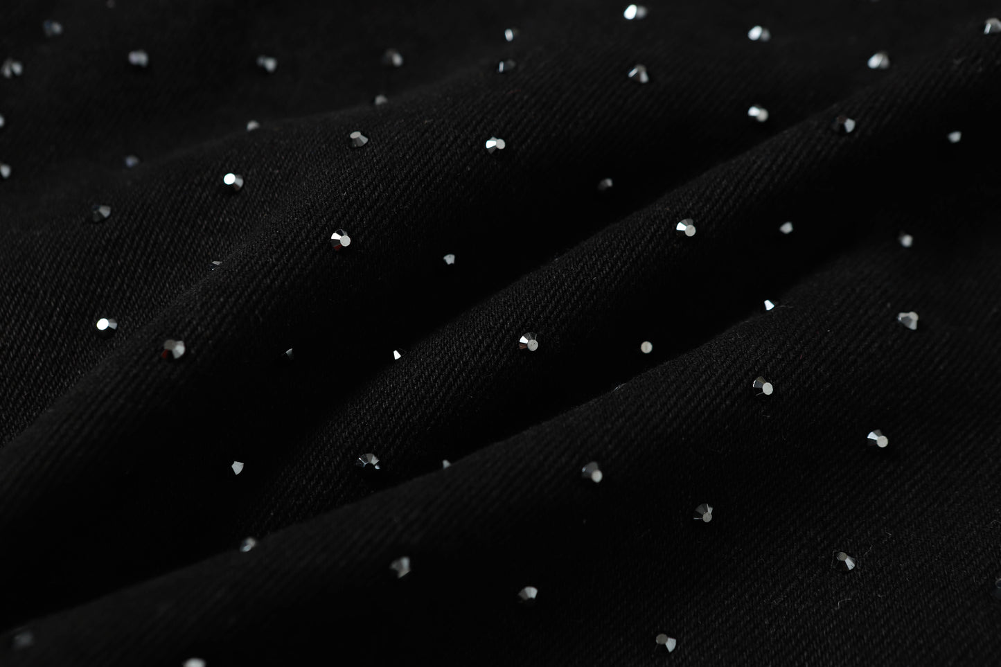 Rhinestone Frayed | Denim Shorts - Santo 