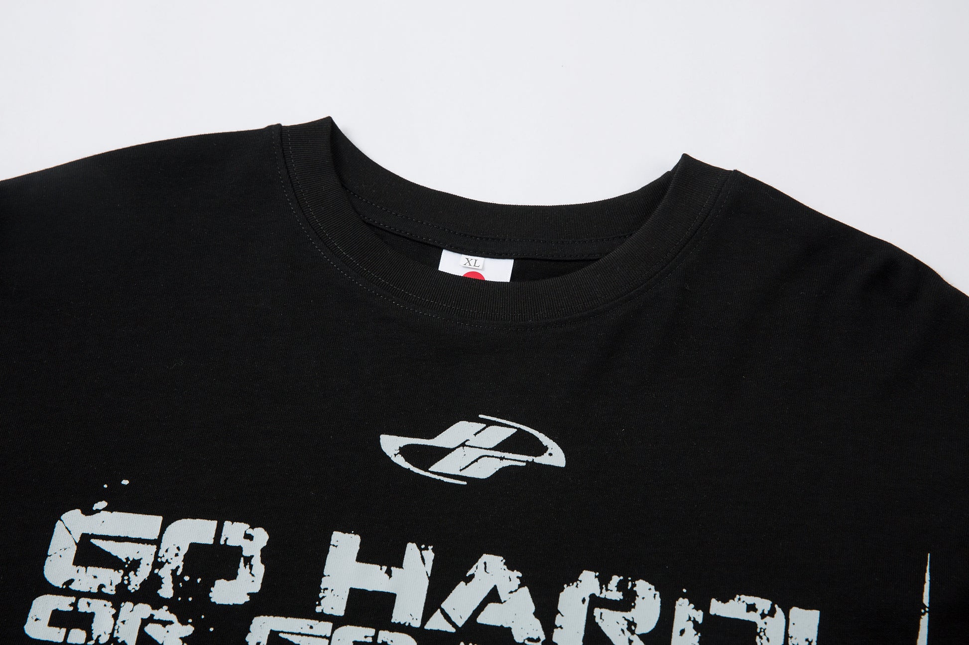 Street Slogan Design | Graphic Sweatshirt - Santo 