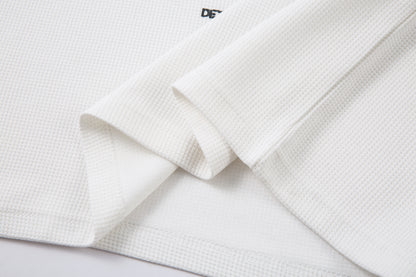 Gothic Cross Print | Graphic Sweatshirt - Santo 