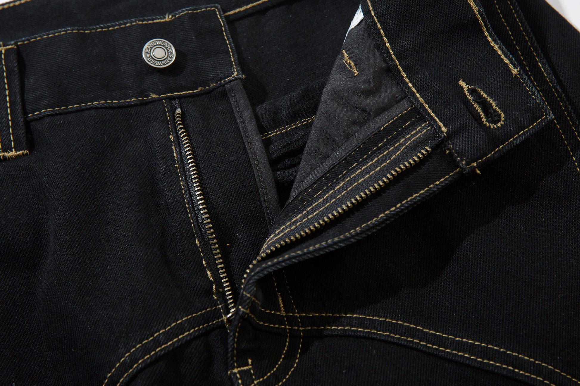 Geometric Stitch | Black Jeans - Santo 