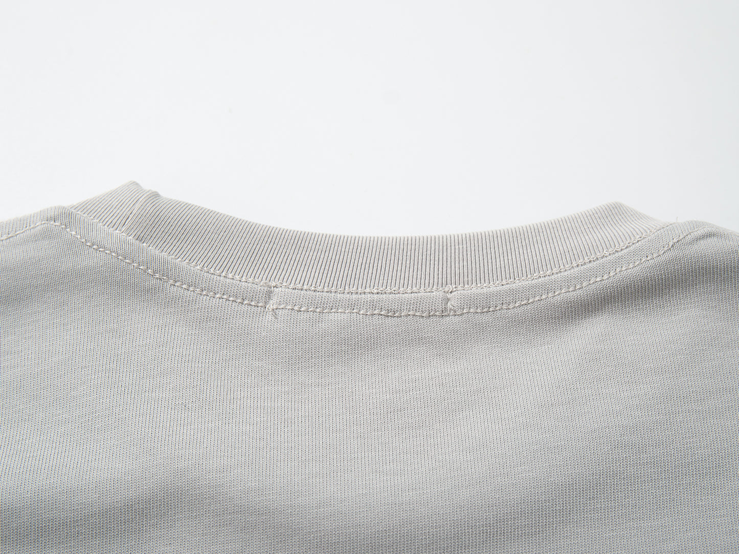 Gothic Knight Print | Layered Long Sleeve T-Shirt - Santo 