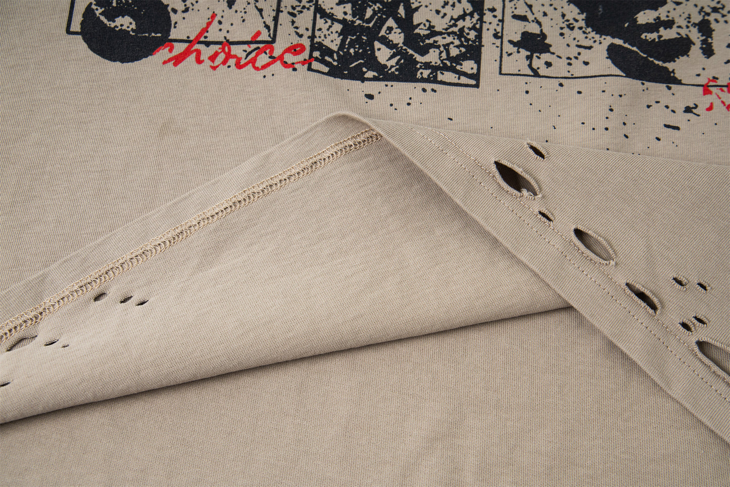 Retro Camouflage Patchwork | Ripped Sweatshirt - Santo 