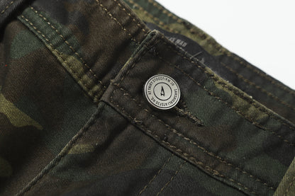 Multi-Pocket | Camouflage Cargo Shorts - Santo 