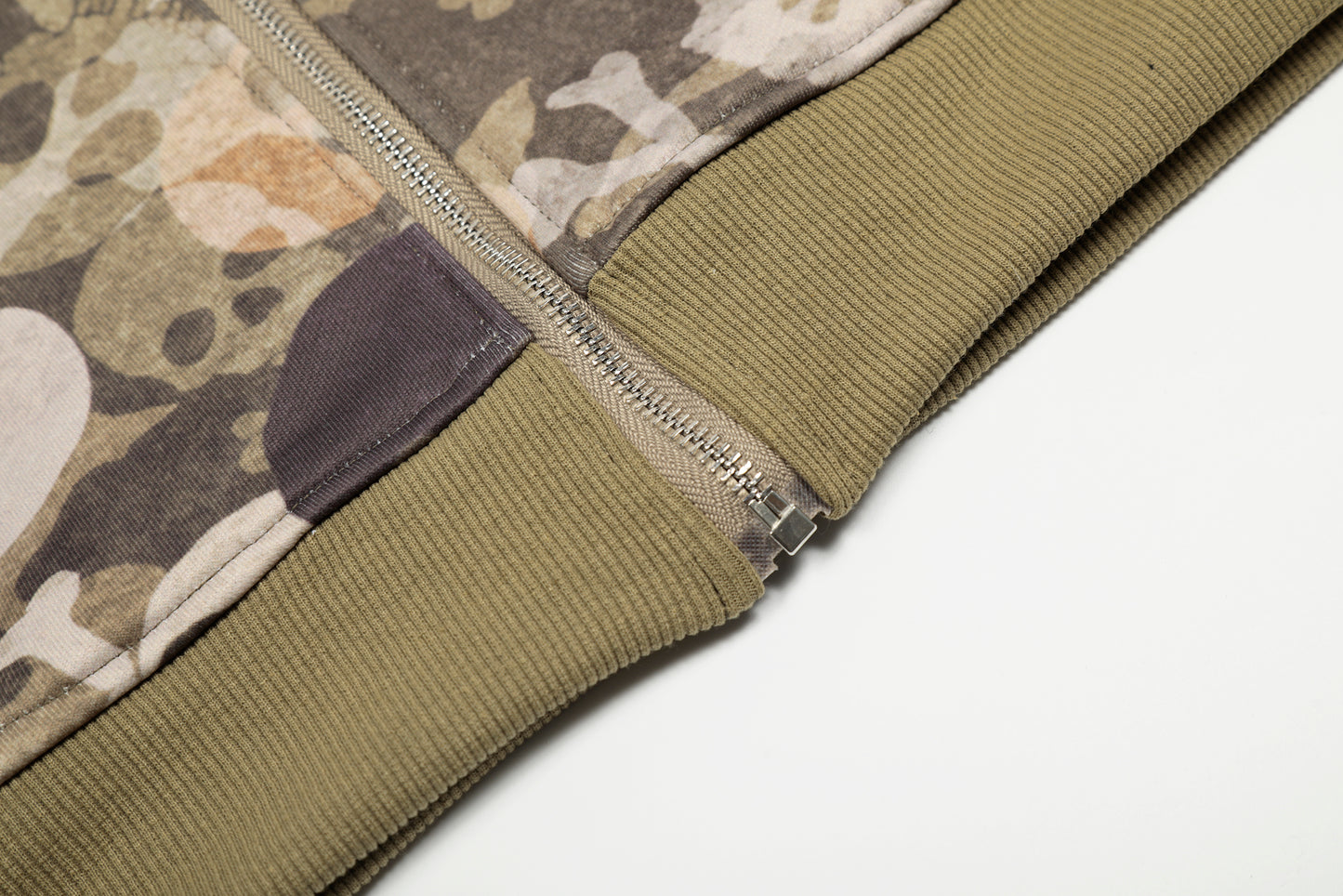 Streetwear Style | Skull Print Fur Jacket - Santo 