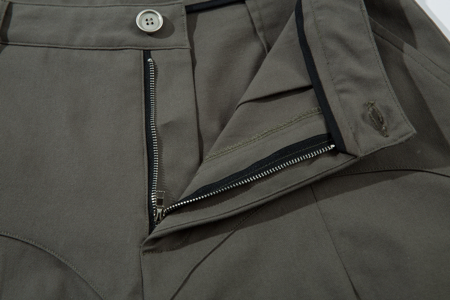 Minimalist Streetwear | Loose Shorts - Santo 