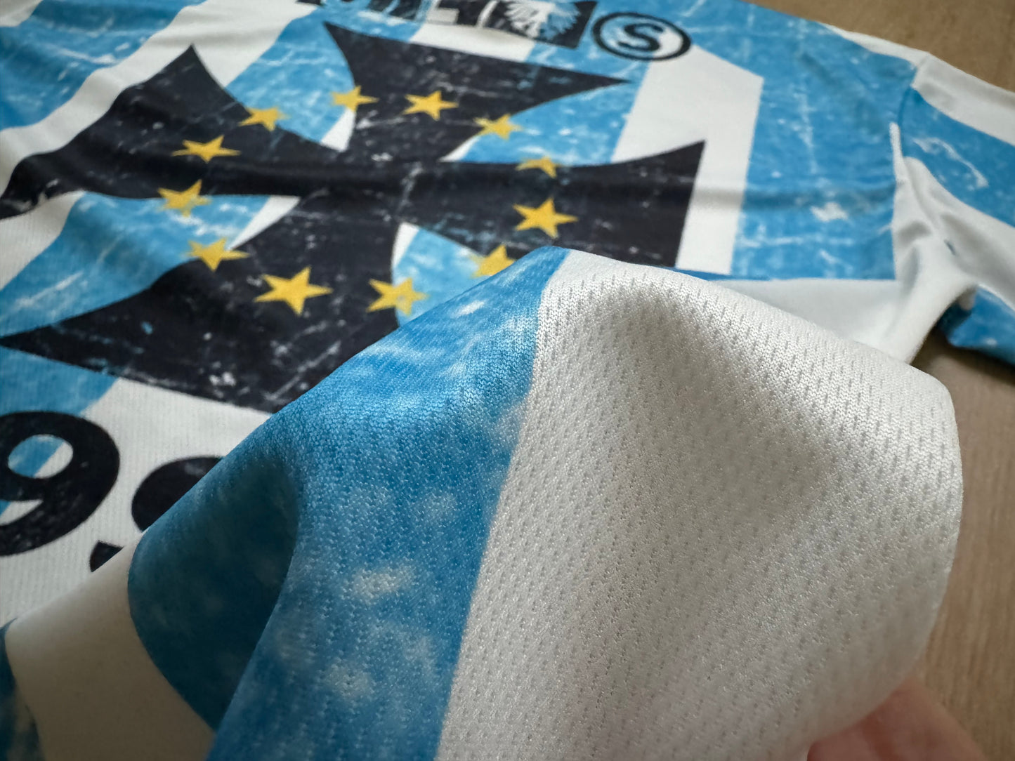 Retro Stripe Print | Athletic Sweatshirt - Santo 