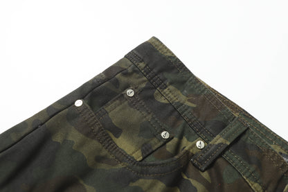 Multi-Pocket | Camouflage Cargo Shorts - Santo 