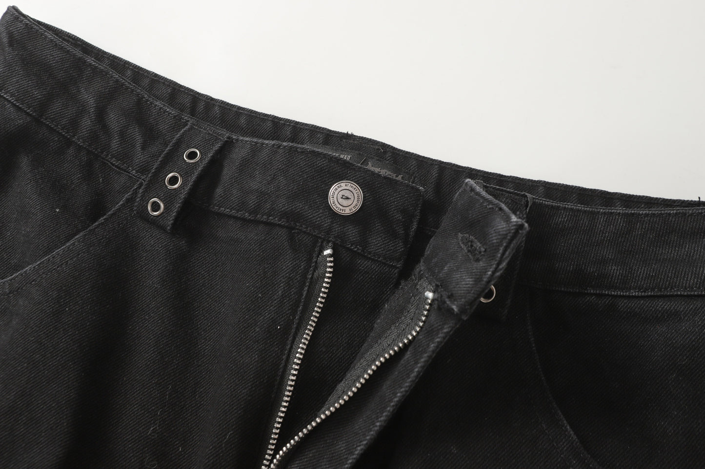 Two-Tone Fade Wash | Wide Jeans - Santo 