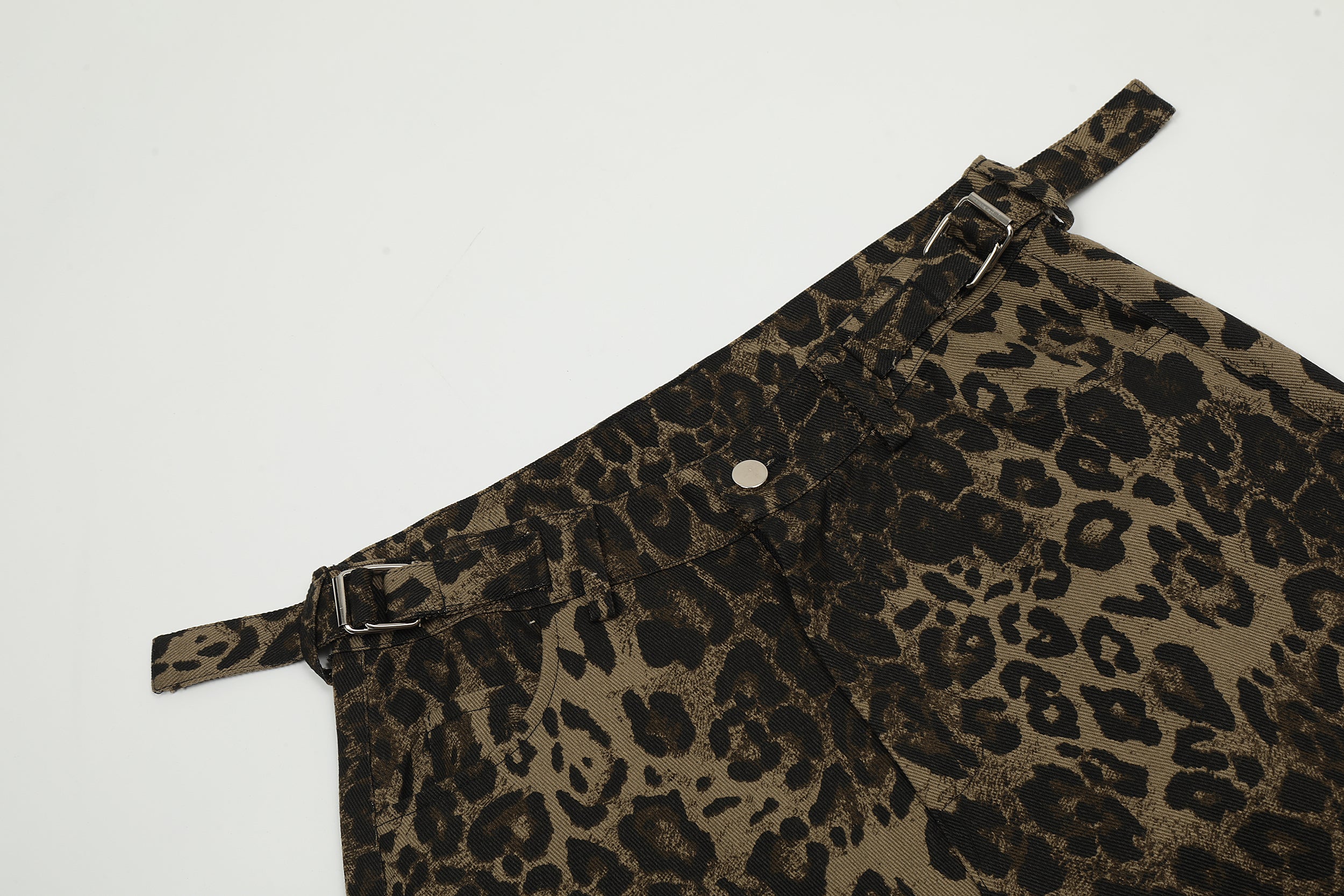 "Ribbon Leopard Print" Shorts - Santo 