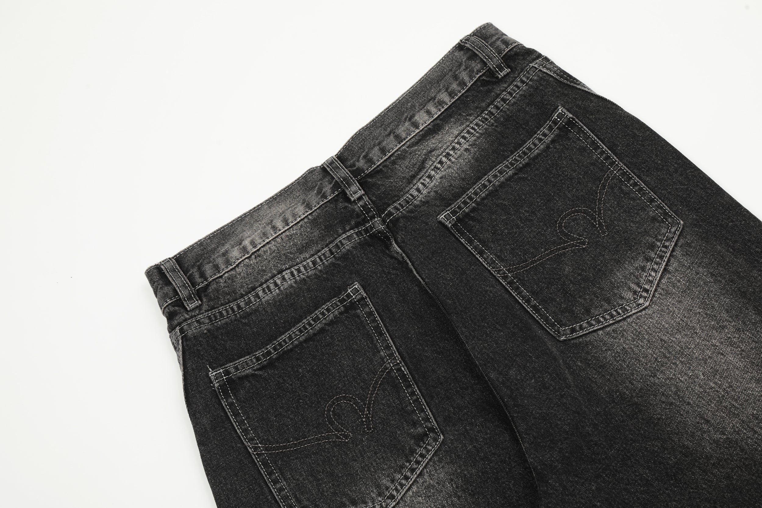 Urban Fade | Distressed Wide-Leg Jeans