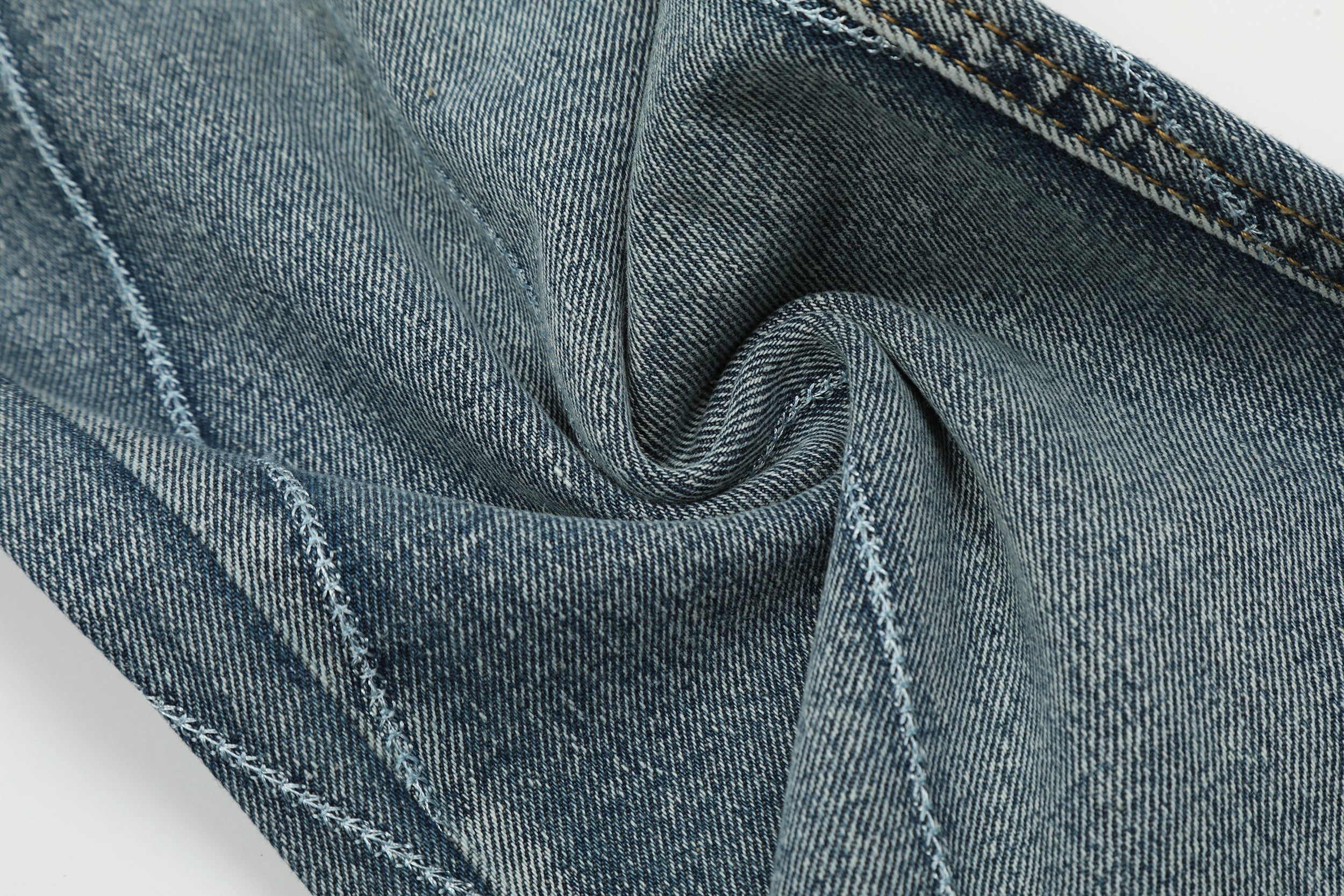 Spinnennetz | Gemusterte Jeans