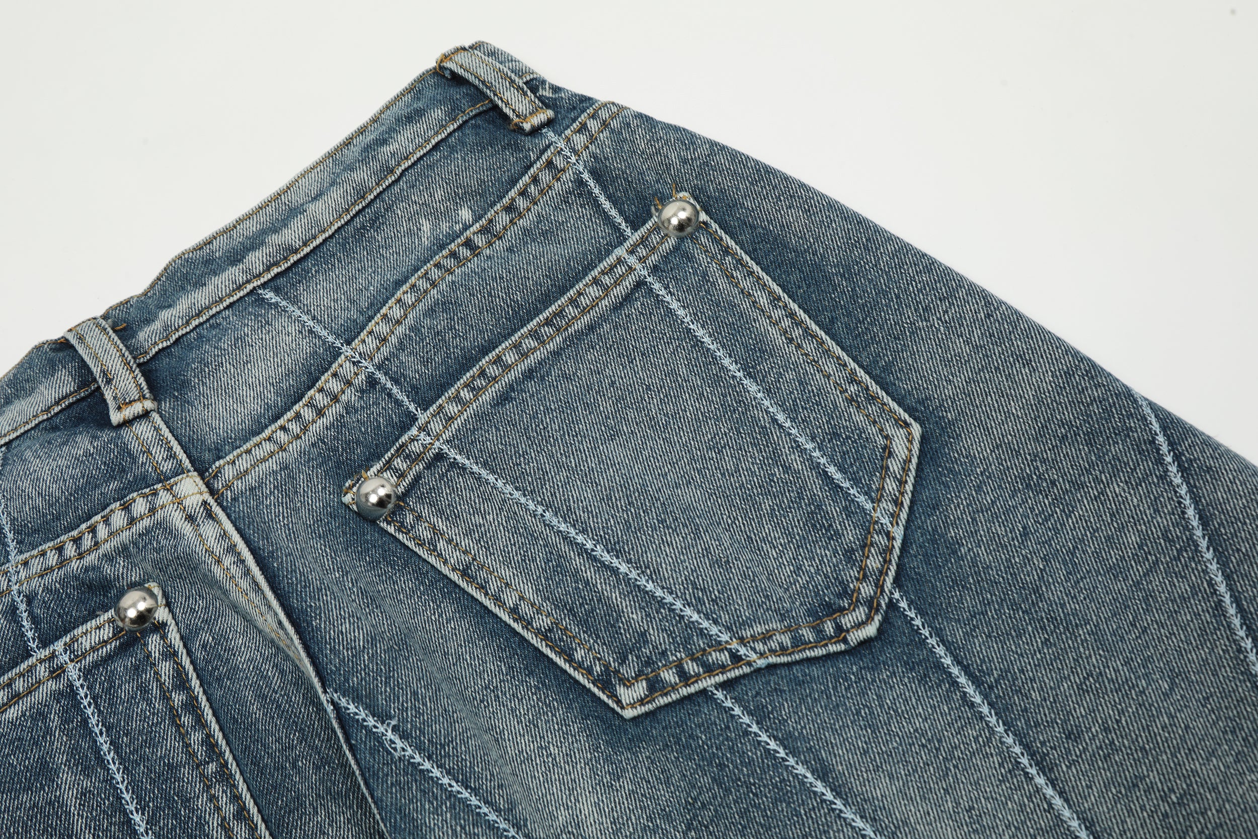 Spinnennetz | Gemusterte Jeans