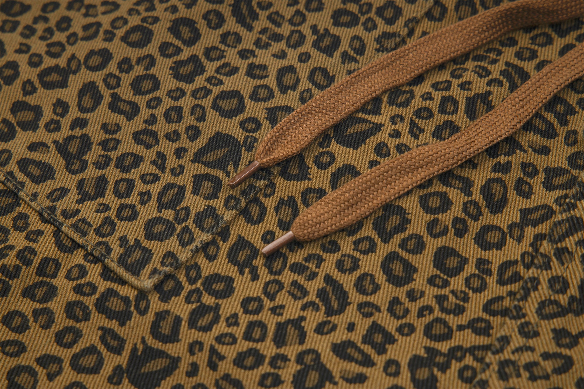 Wild Cat | Patterned Wide-Leg Jeans