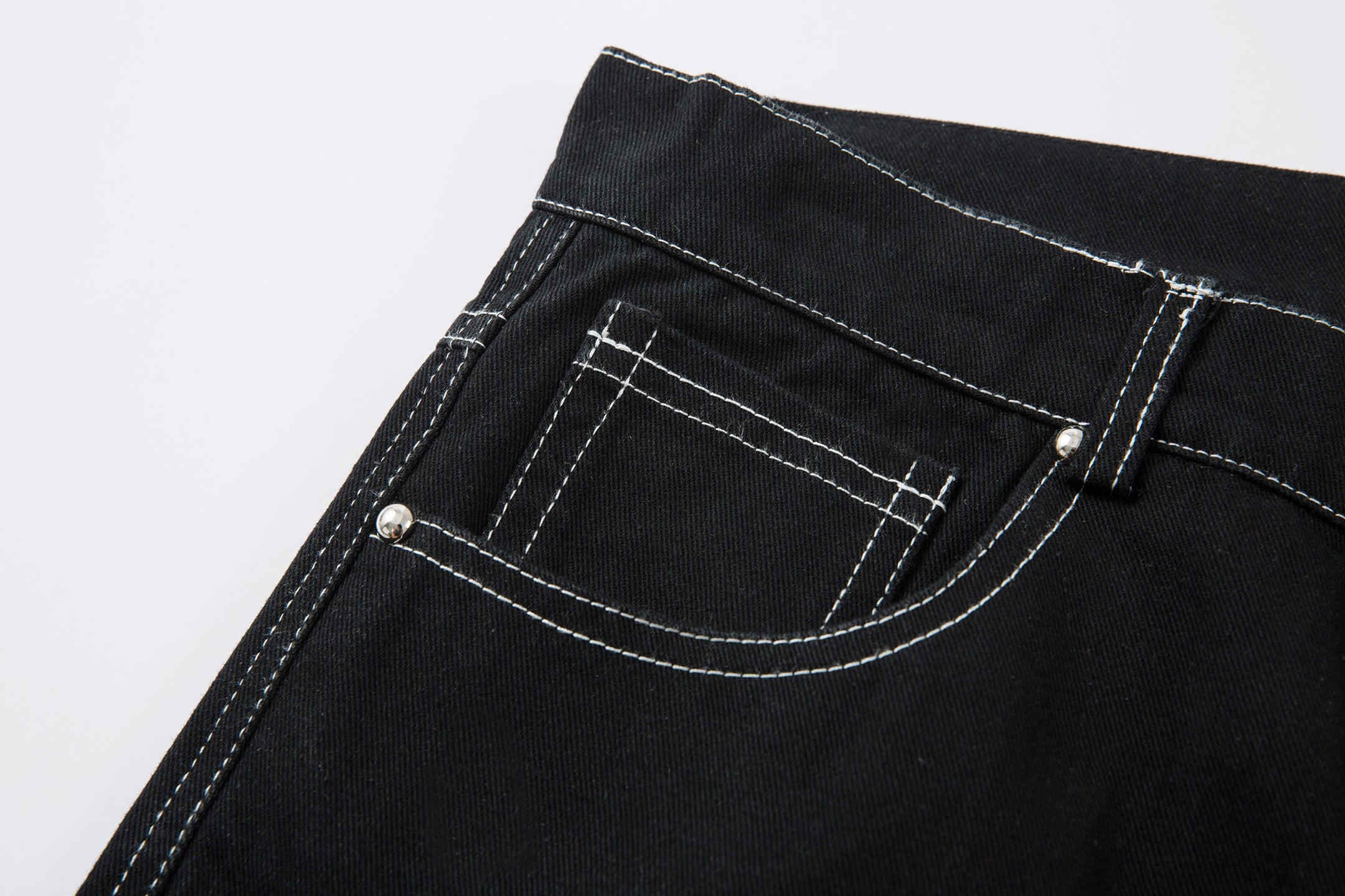 Royal Sigil Embroidery | Denim Jeans - Santo 