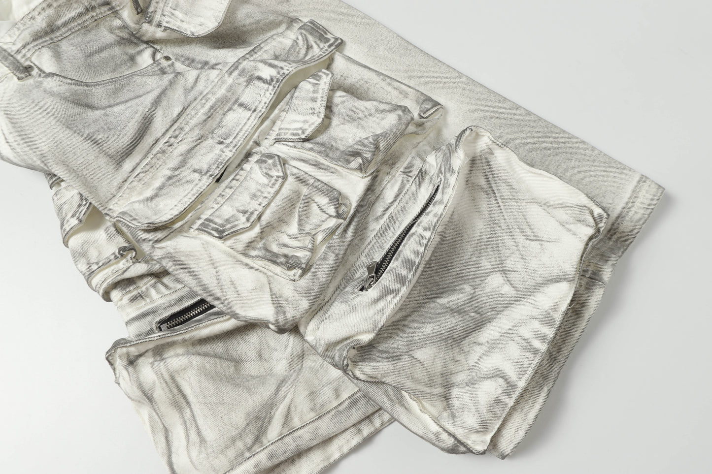 Multi-Pocket | Washed Cargo Shorts - Santo 