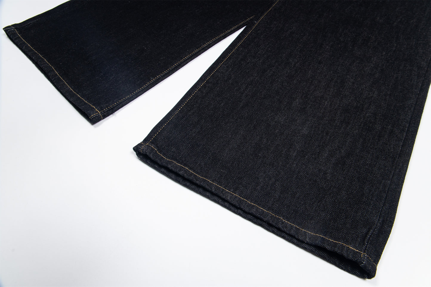 Studded Patchwork | Denim Jeans - Santo 