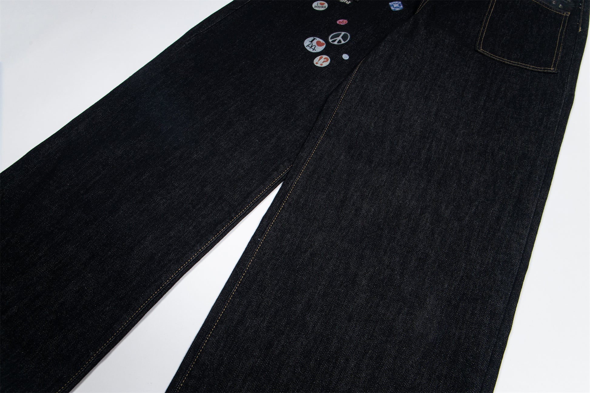 Studded Patchwork | Denim Jeans - Santo 