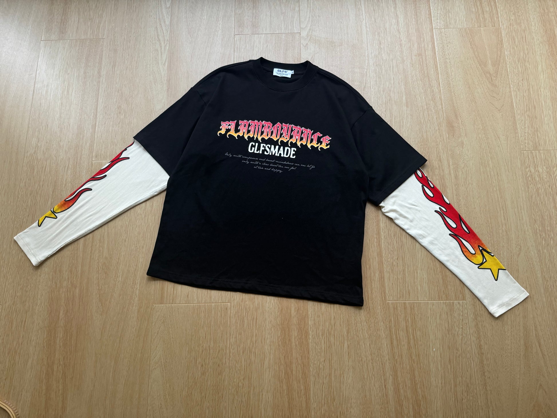 Vintage Flame Letter | Contrast Sweatshirt - Santo 