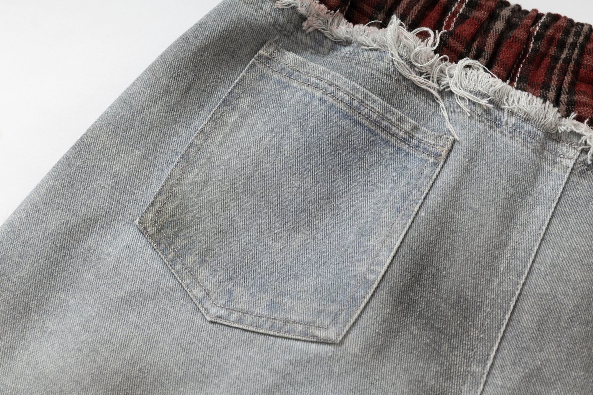 Plaid Waist Doll Print | Distressed Jeans - Santo 