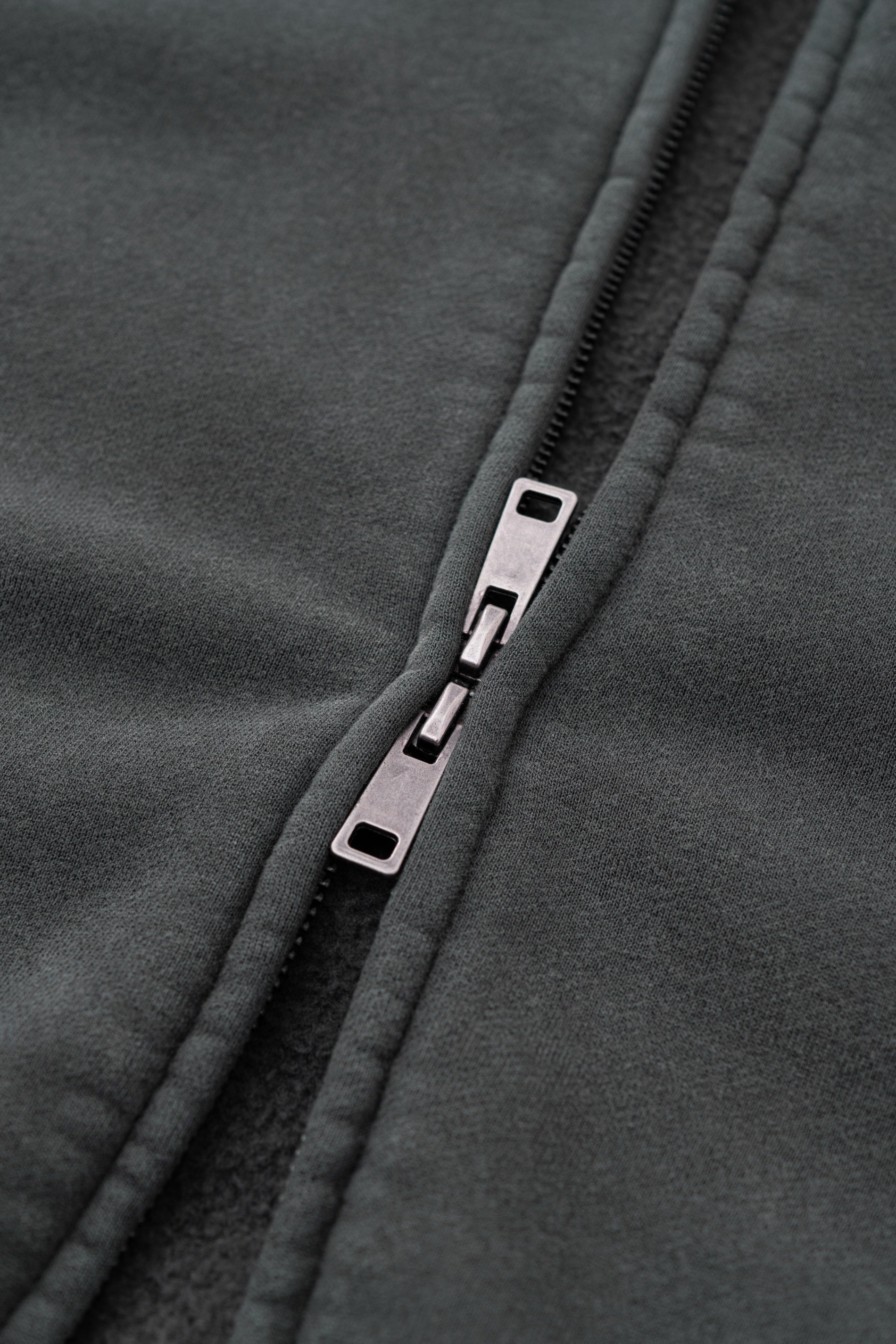 Structured Panel | Baggy Zip-Up Hoodie - Santo 