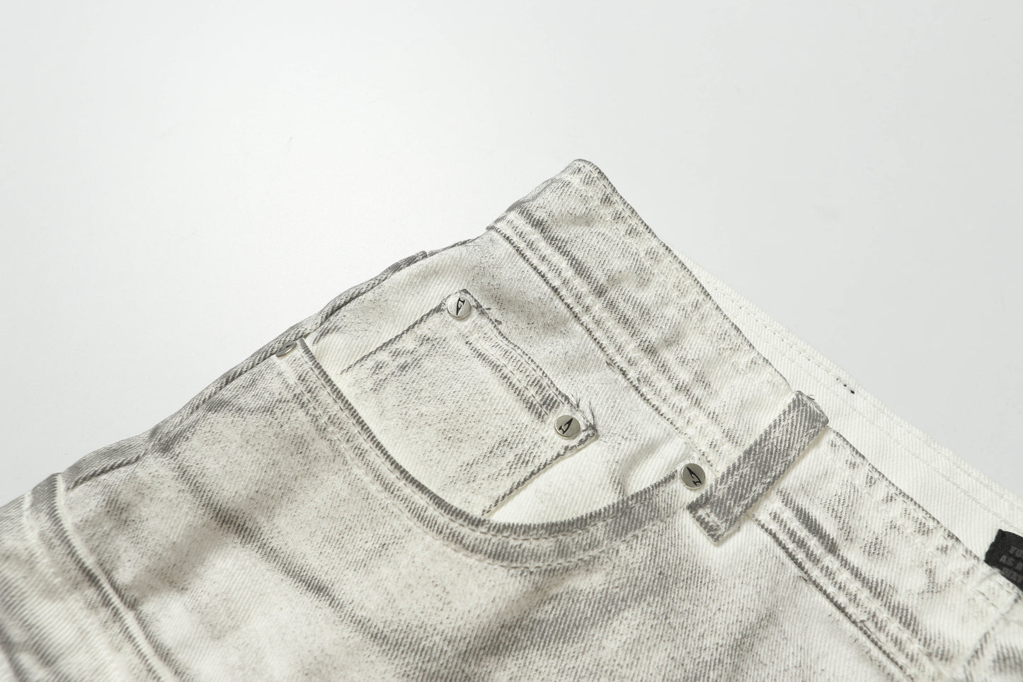 Multi-Pocket | Washed Cargo Shorts - Santo 