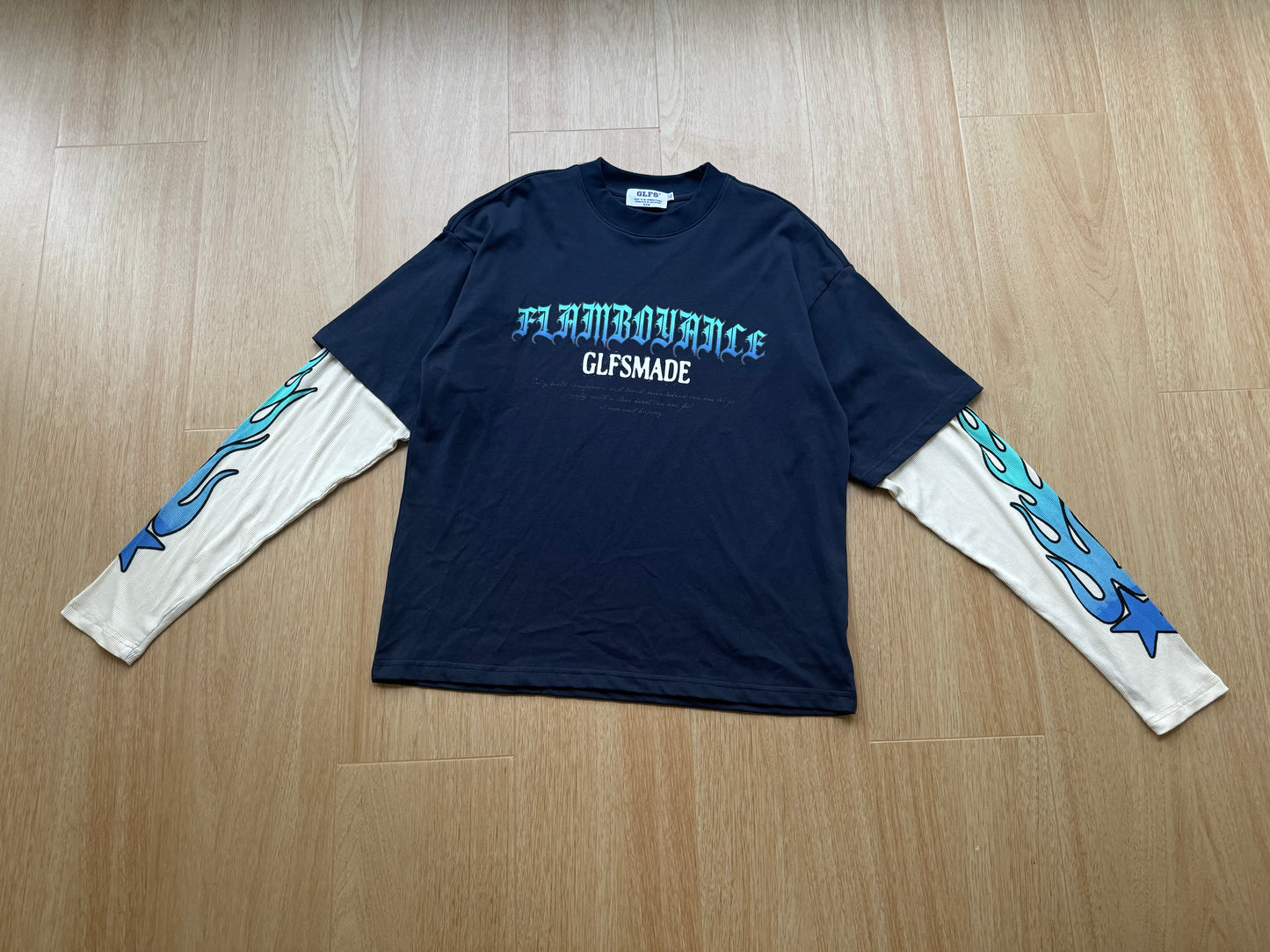 Vintage Flame Letter | Contrast Sweatshirt - Santo 