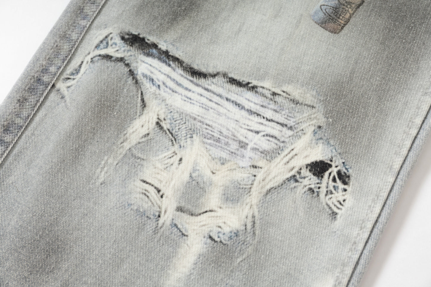 Plaid Waist Doll Print | Distressed Jeans - Santo 