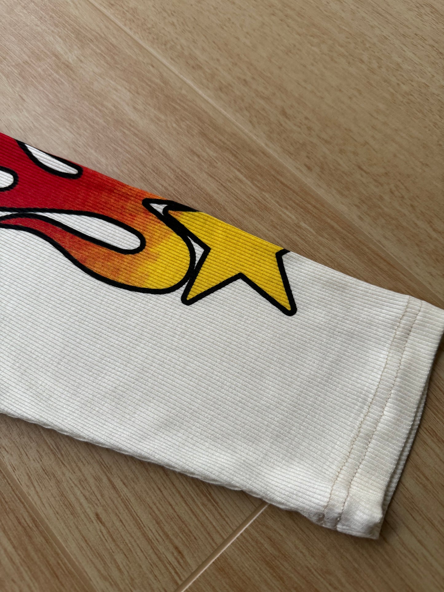 Vintage Flame Letter | Contrast Sweatshirt - Santo 