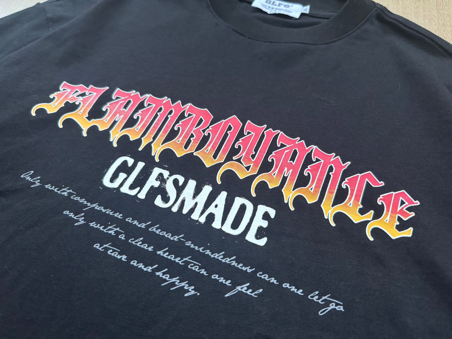 Vintage Flame Letter | Contrast Sweatshirt - Santo 