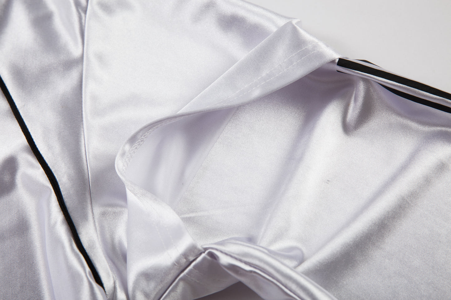 Number 6 | Long Sleeve T-Shirt - Santo 