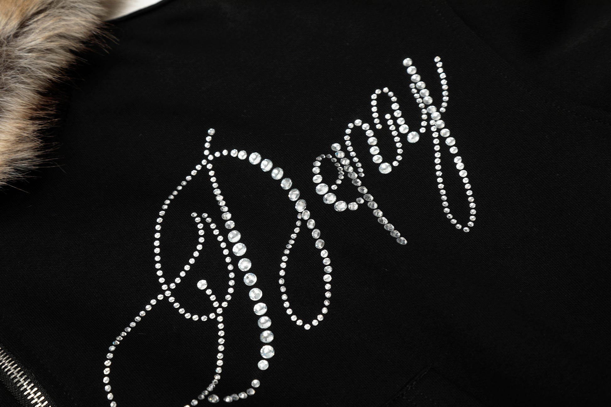 Fluffy Pair | Sheep Graphic Oversized Knit - Santo 