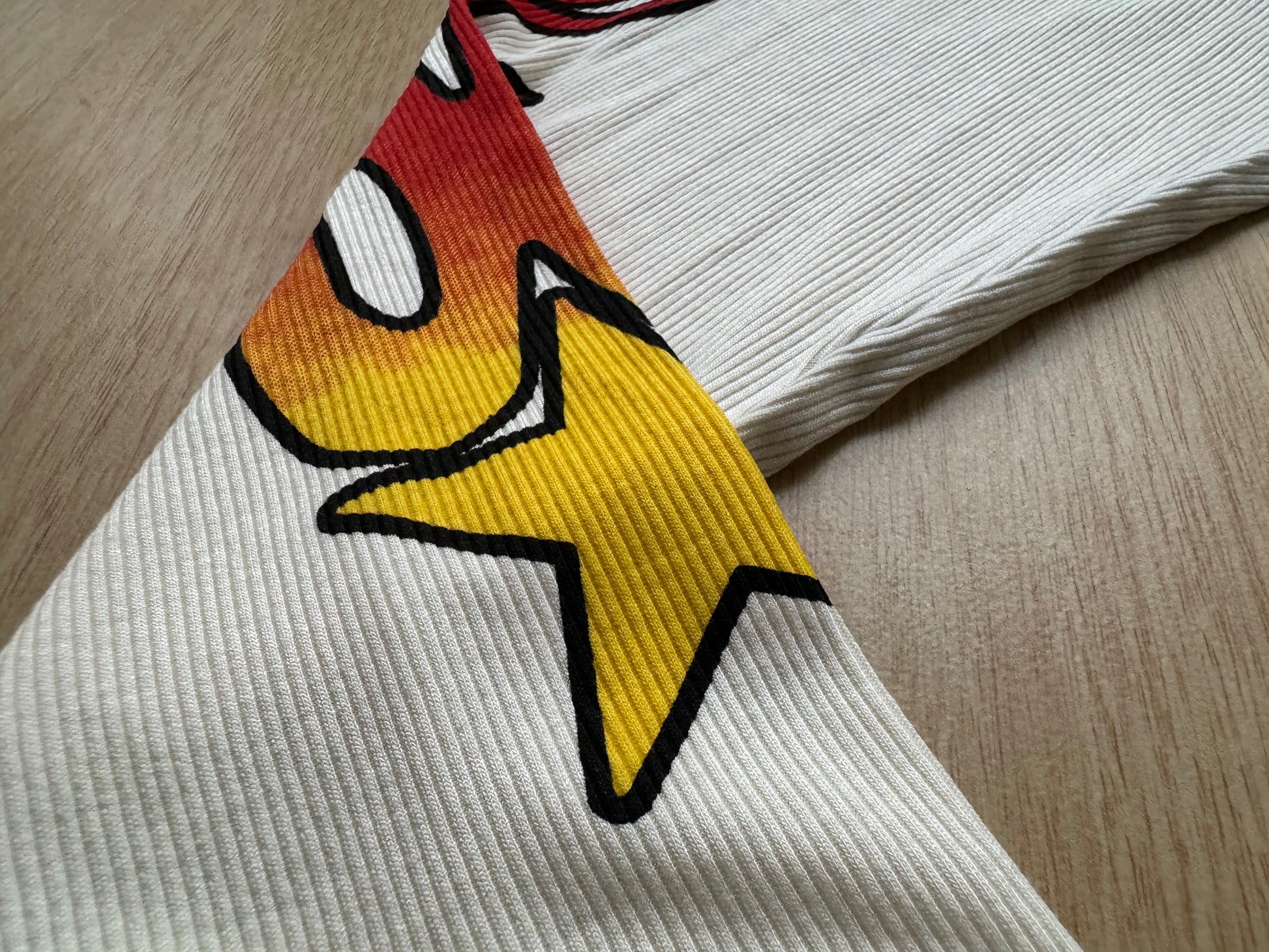 Vintage Flame Letter | Contrast Sweatshirt - Santo 