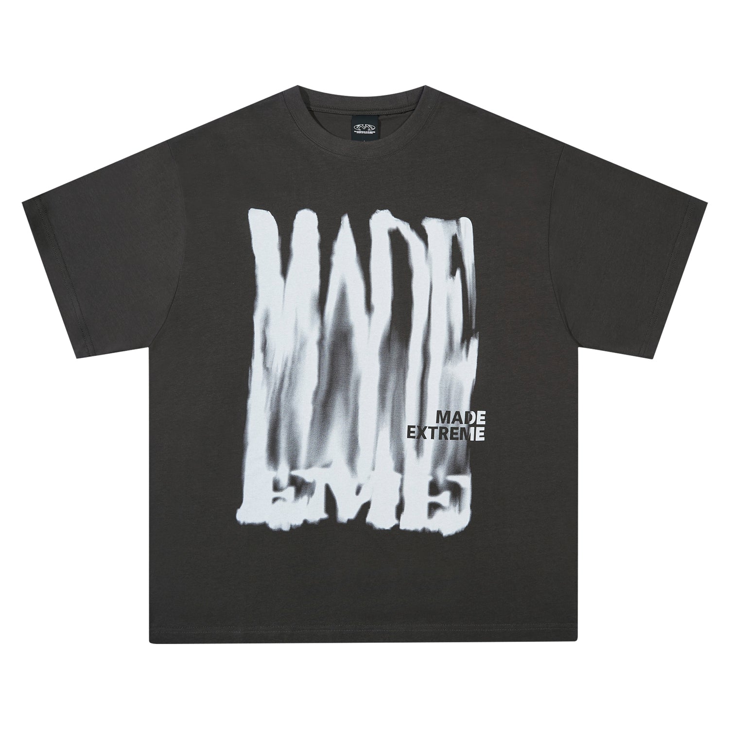 MADE | Graphic T-shirt - Santo 