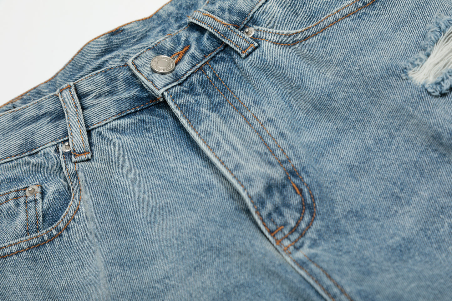 Distressed Light Wash Denim Shorts - Santo 