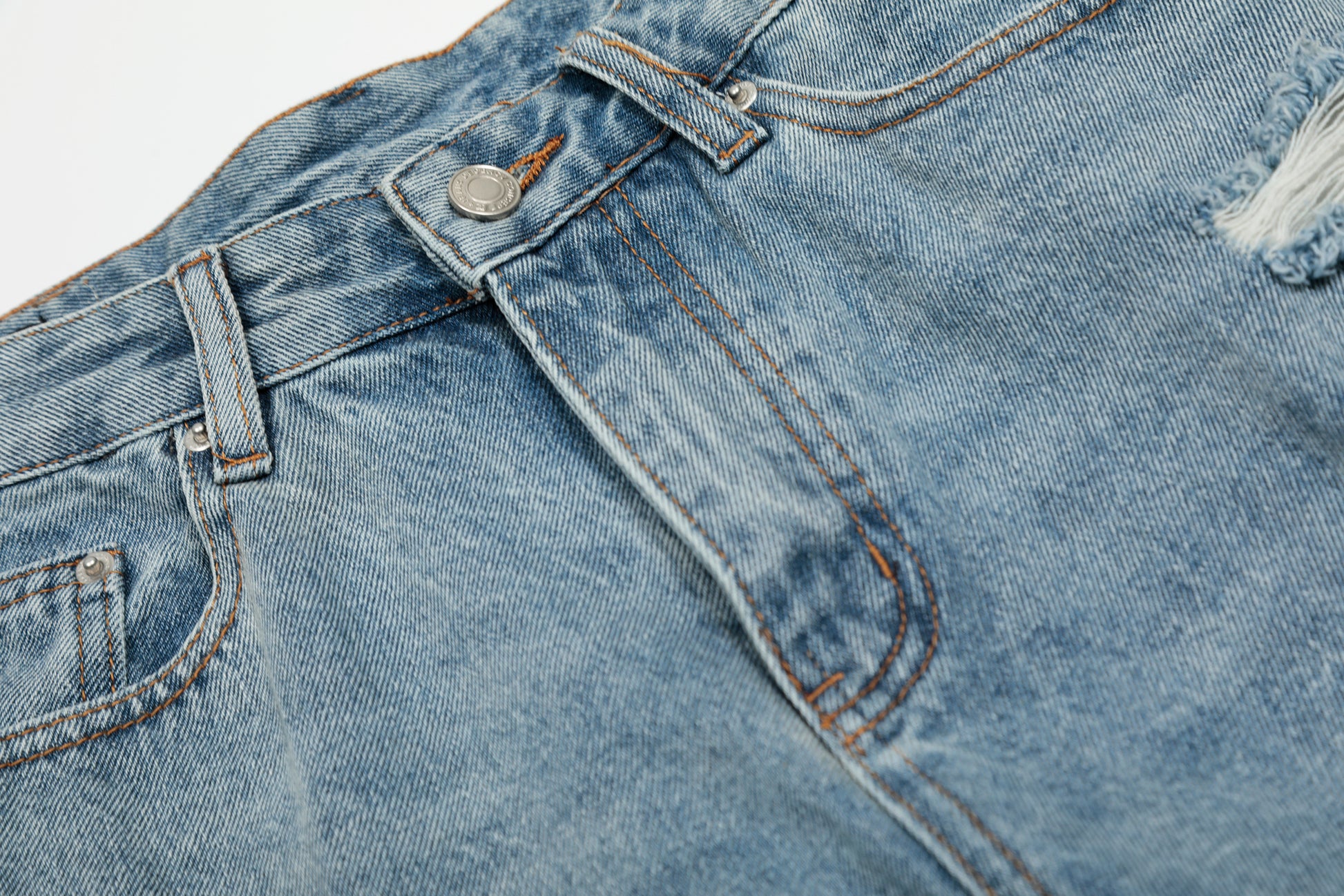 Distressed Light Wash Denim Shorts - Santo 