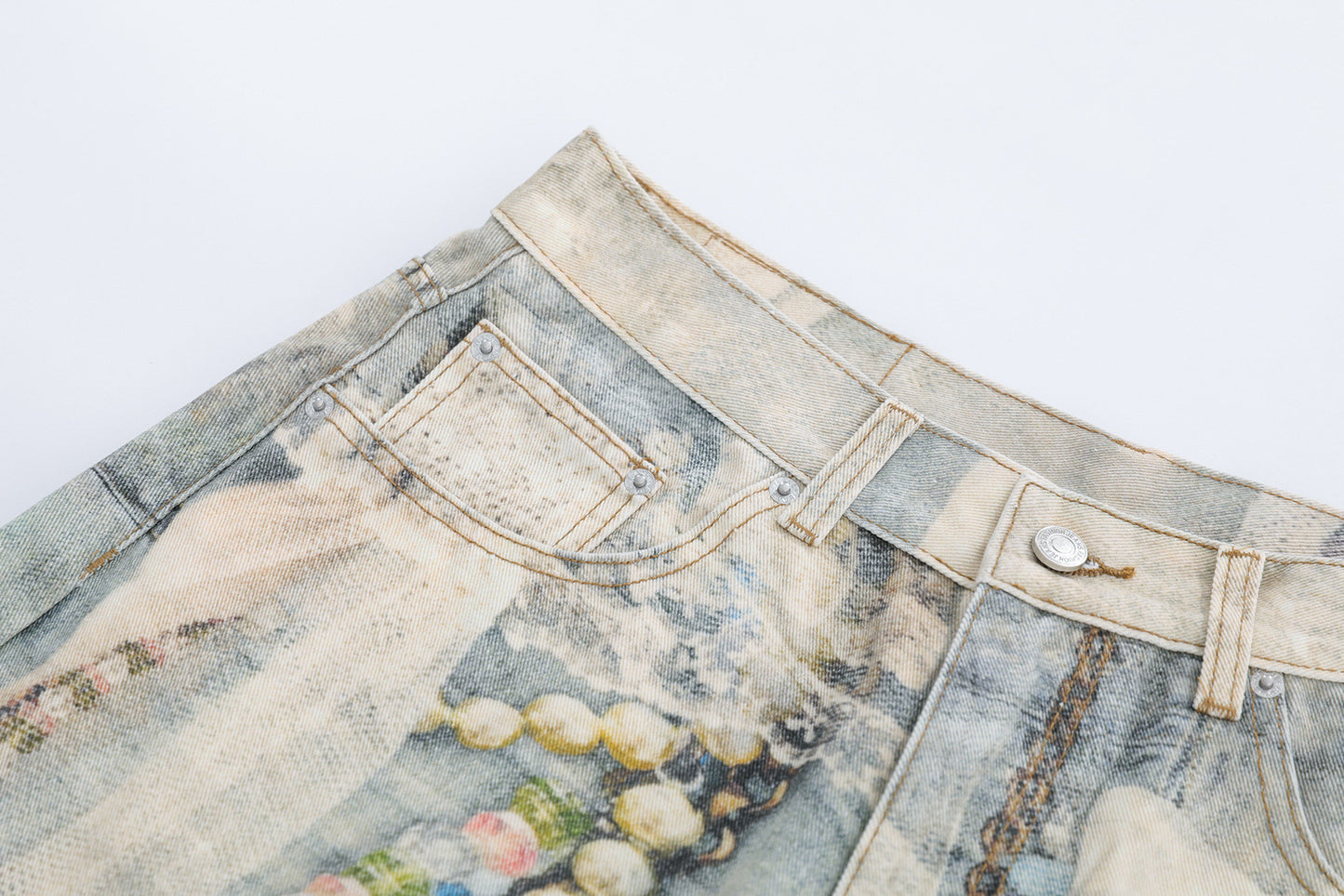 Jewelry Pearl Graphic Print 3D Effect Denim Shorts - Santo 