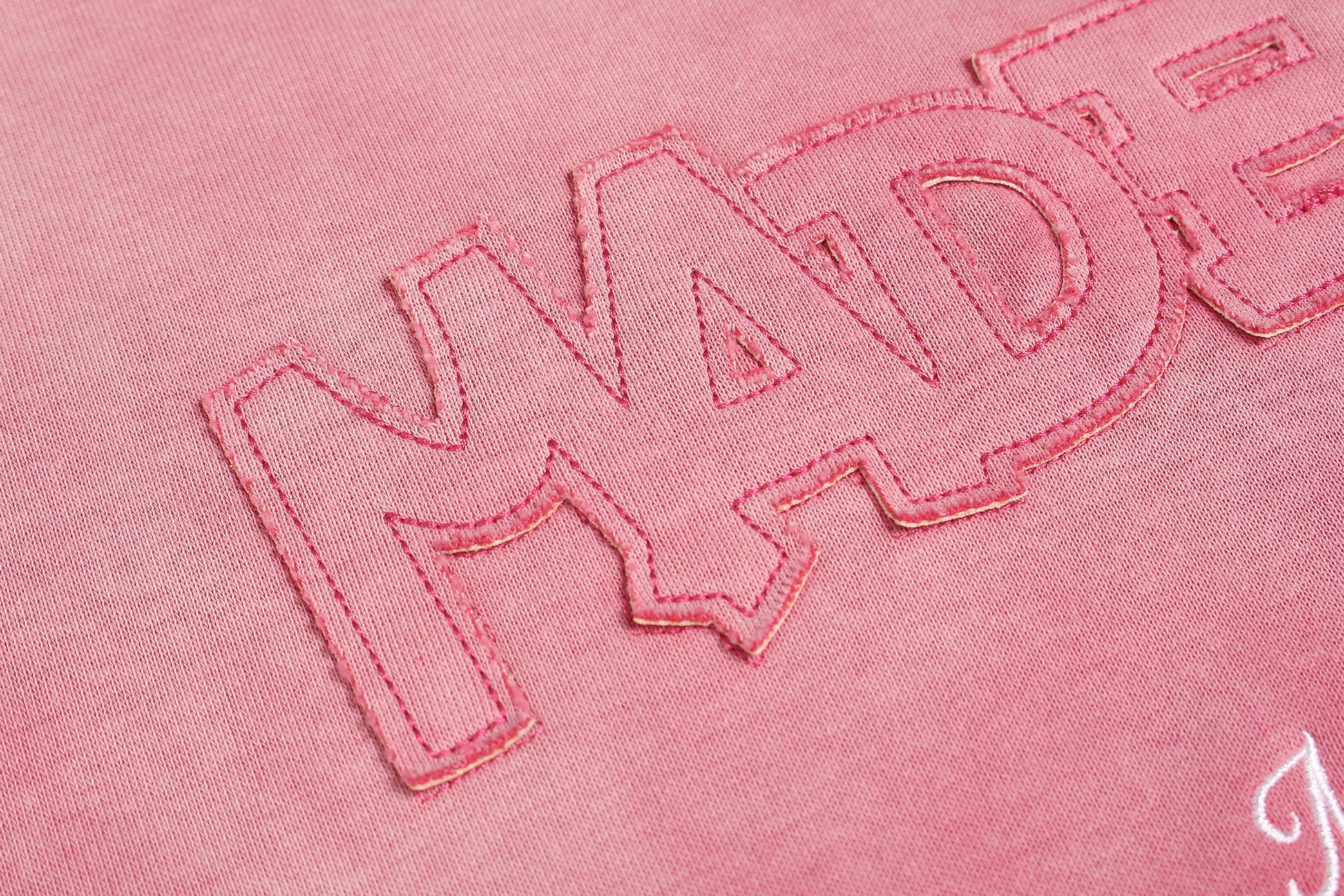 Embroidered Graphic Gradient | Casual Sweatshirt - Santo 