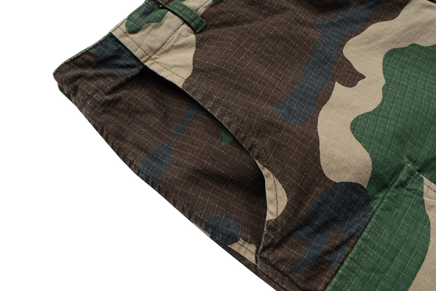 Camouflage | Baggy Shorts - Santo 