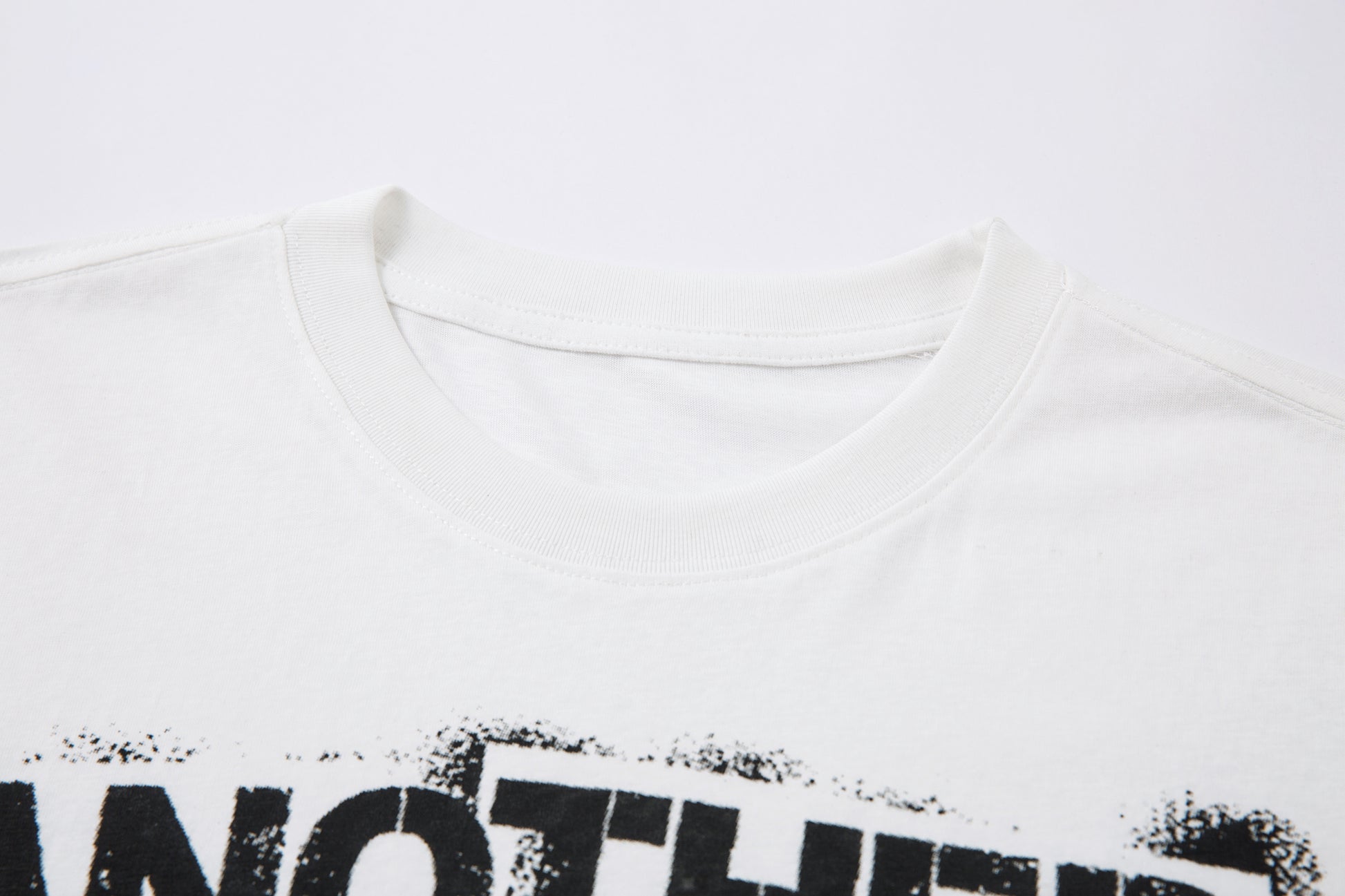 Grunge Portrait Print | Graphic Sweatshirt - Santo 