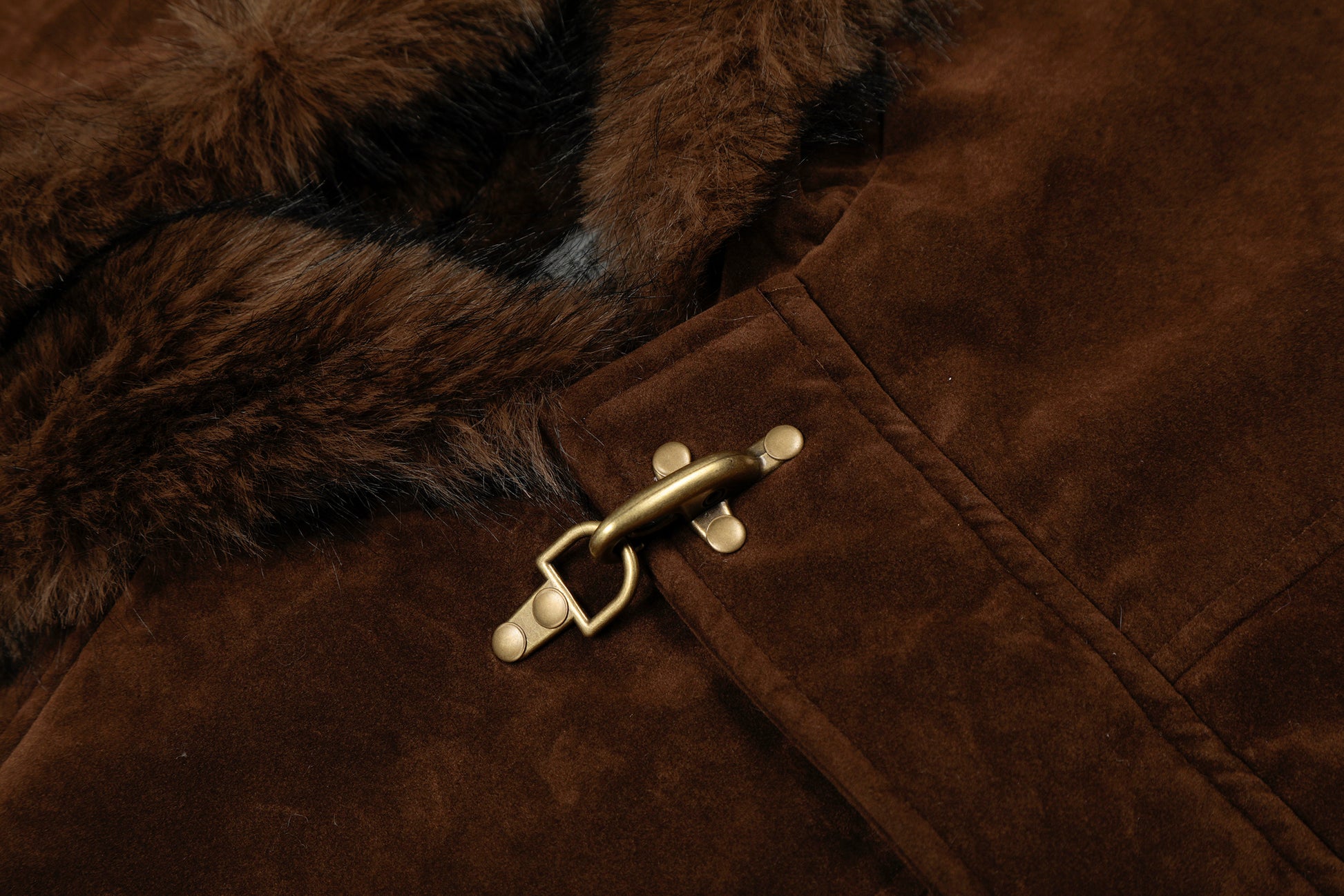 Streetwear Metal Clip Faux Fur Hooded Suede Bomber Jacket - Santo 