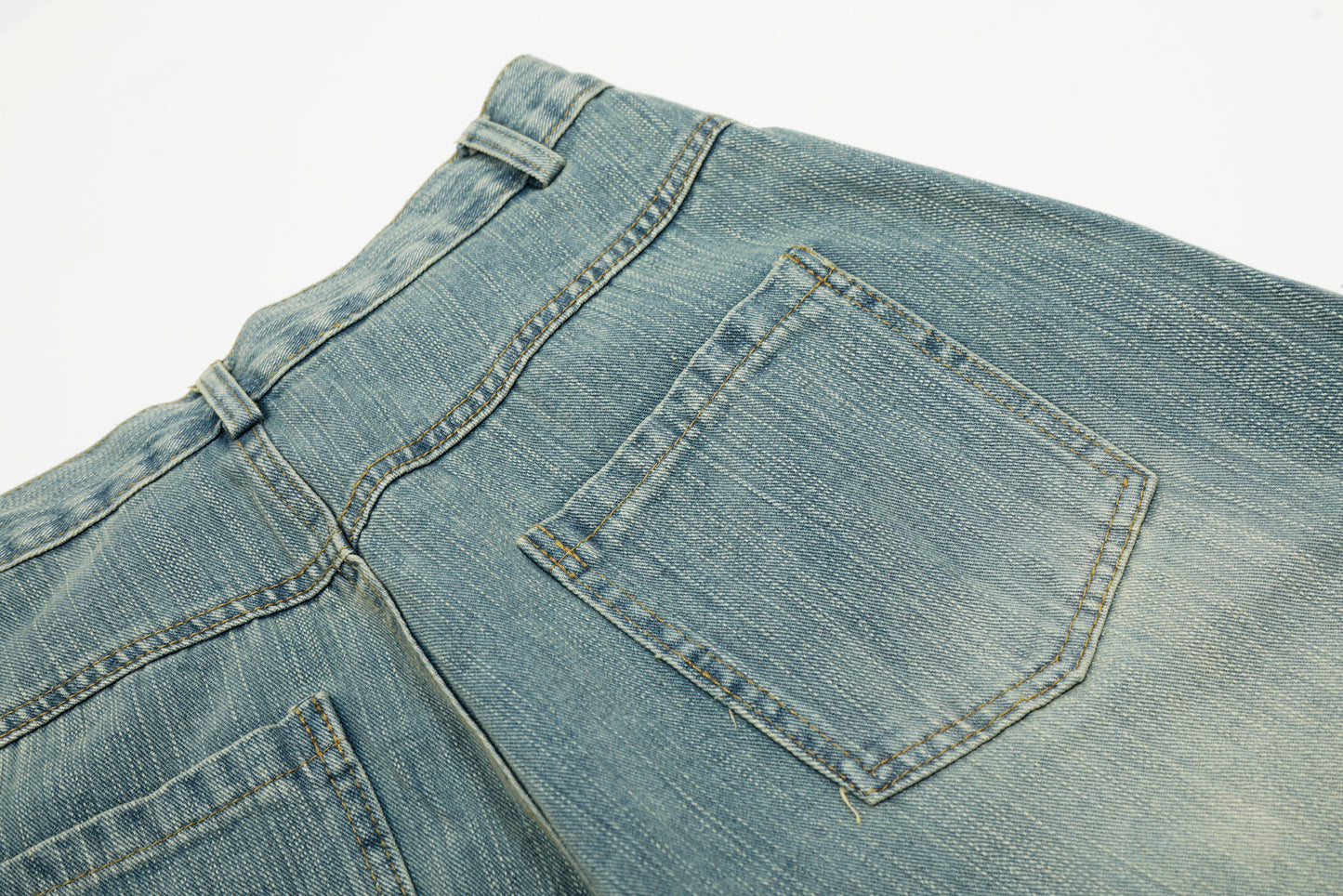 Fray Flair | Ausgefranste Denim-Jacke