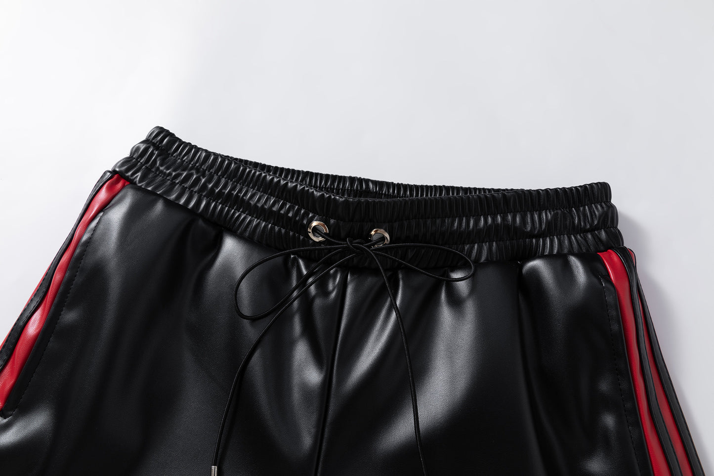 Striped Racing Faux-Leather Shorts - Santo 