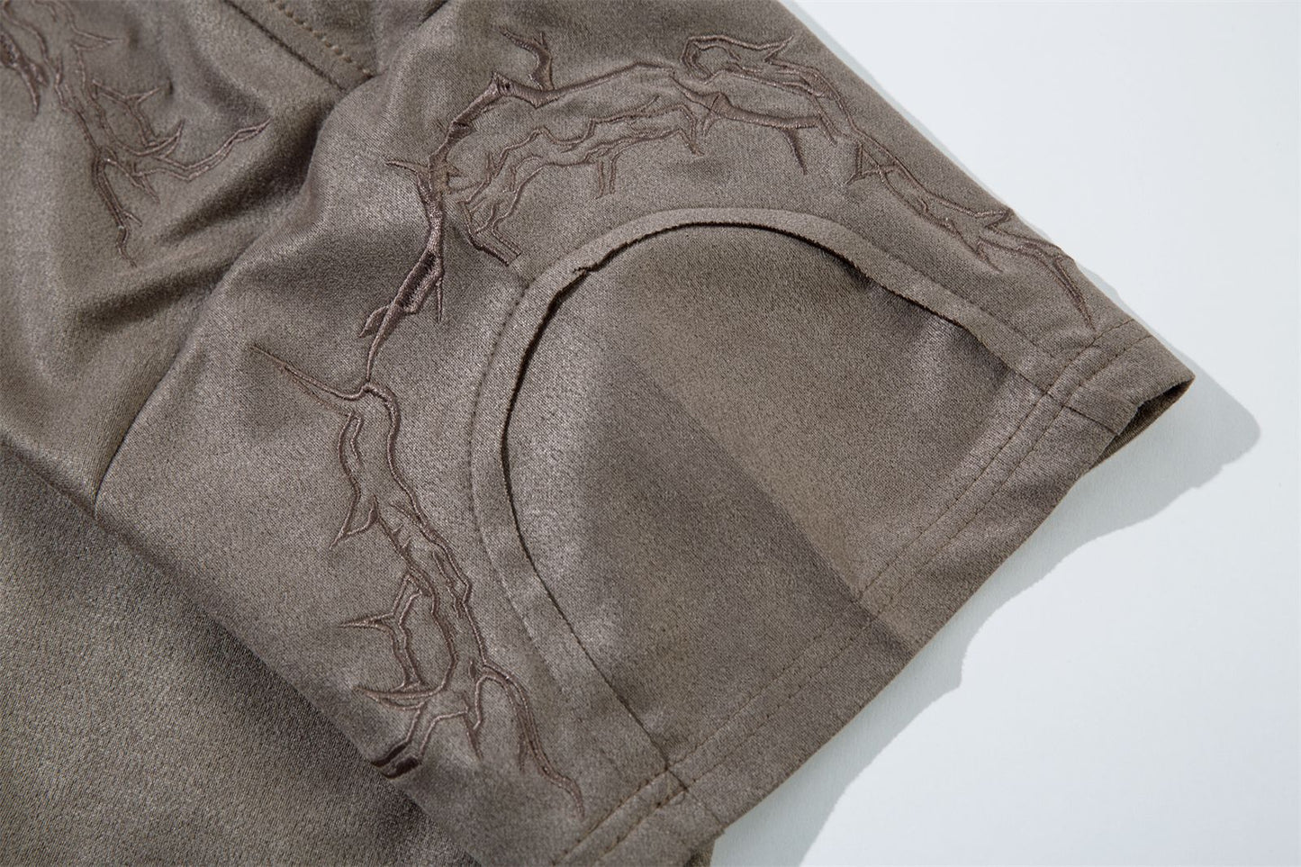 Thorn Embroidery Suede T-Shirt