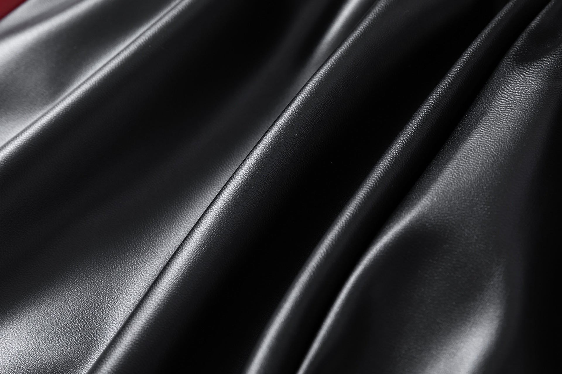 Striped Racing Faux-Leather Shorts - Santo 